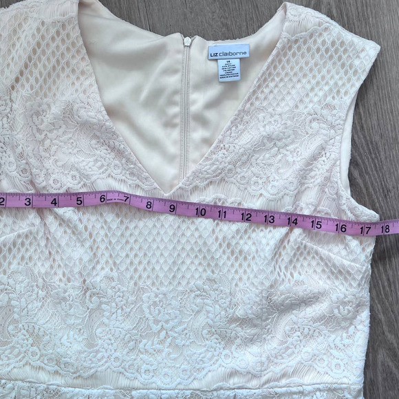 Liz Claiborne Size 14 Cream Fit & Flare Lace Dress - Picture 6 of 10